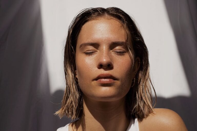 The Ultimate Guide to a Healthy Skin: Essential Steps for an Effective Skincare Routine